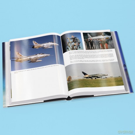 F-100 Super Sabre Units Of The Usafe - Doug Gordon [KSIĄŻKA]