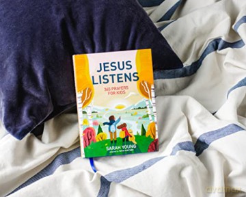 Jesus Listens 365 Prayers Hb - Young Sarah [KSIĄŻKA]