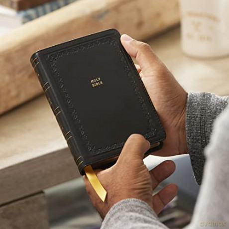 Kjv Holy Bible Compact Reference Bible L [KSIĄŻKA]