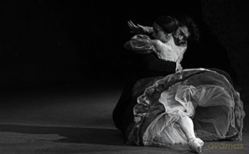Moments With Marianela - Marianela Nunez [KSIĄŻKA]