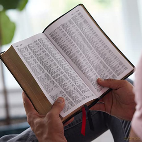 Nkjv Reference Bible Personal Size Large [KSIĄŻKA]
