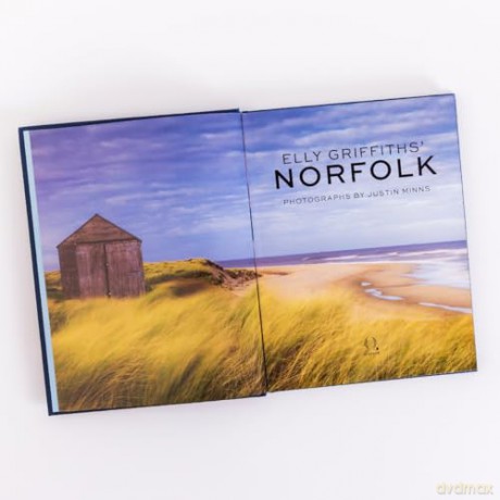 Norfolk - Elly Griffiths [KSIĄŻKA]