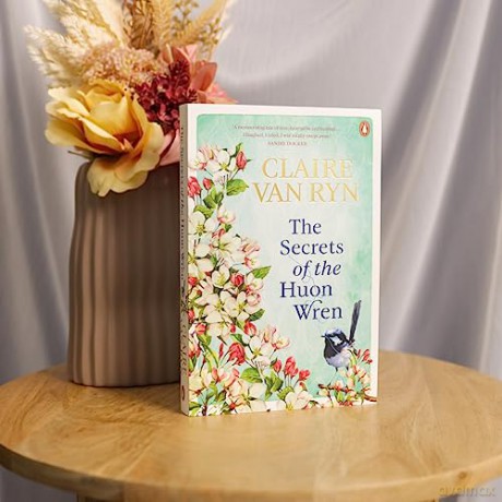 Secrets Of The Huon Wren - Claire Van Ryn [KSIĄŻKA]