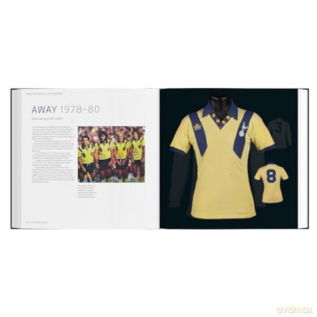 Spurs Shirt - Simon Shakeshaft [KSIĄŻKA]