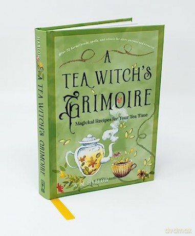 Tea Witchs Grimoire - S. M. Harlow [KSIĄŻKA]