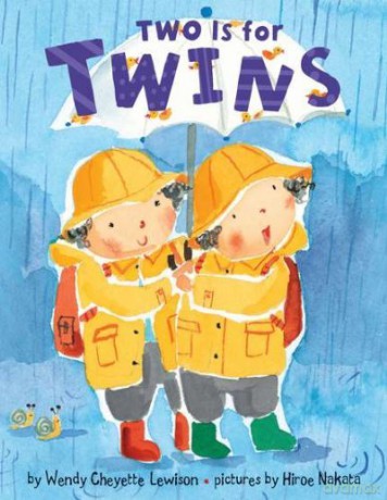 Two Is For Twins Board Book - Wendy Cheye Lewison [KSIĄŻKA]
