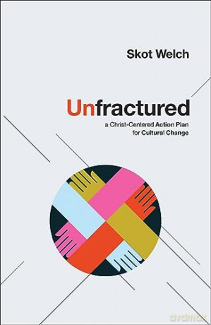 Unfractured - Skot Welch [KSIĄŻKA]
