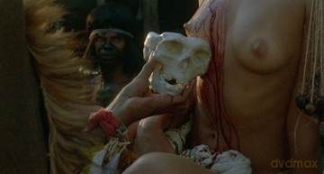 Massacre in Dinosaur Valley (Zagubieni w dolinie dinozaurów) [Blu-Ray]