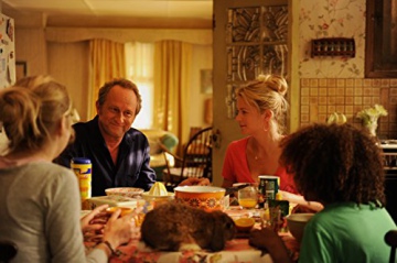 Family For Rent (Rodzina do wynajęcia) [Blu-Ray]