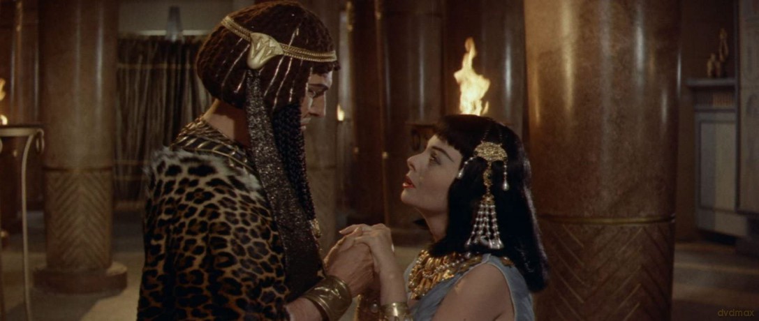 Queen of the Nile [Blu-Ray]