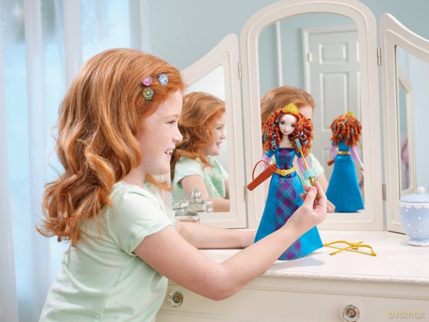MATTEL Lalka Disney Princess Merida Waleczna kolorowe włosy (Y8214) [ZABAWKA]