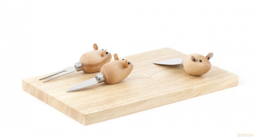 Cheese Board And 3 Mouse Knives (CHS07)
