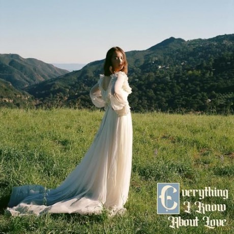 Laufey: Everything I Know About Love (digipack) [CD]