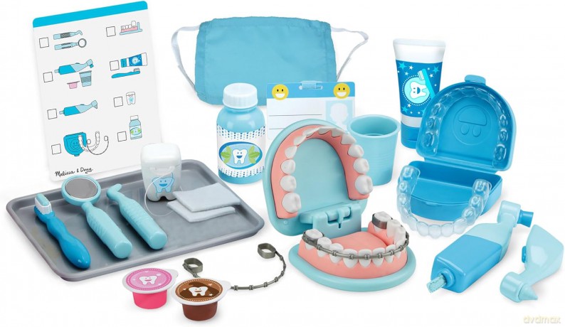 Melissa and Doug - Super Smile Dentist Kit Play Set - (8611)