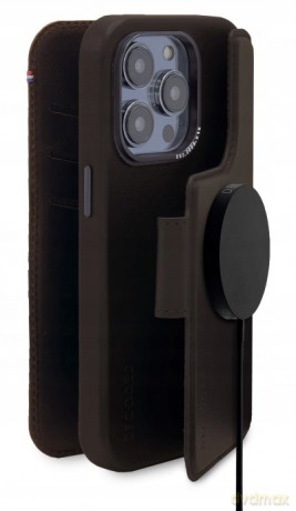 Decoded Detachable Wallet - skórzana obudowa ochronna do iPhone 14 Pro kompatybilna z MagSafe (brown)