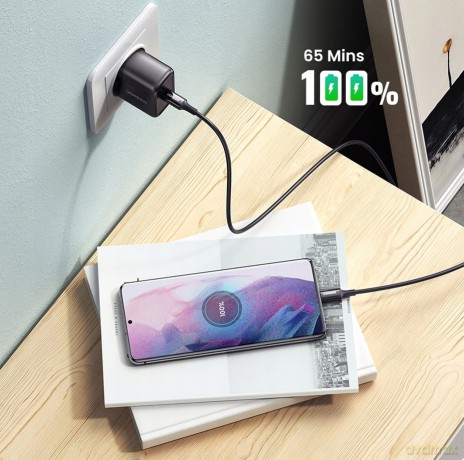 Ugreen ładowarka sieciowa USB Typ C 25W Power Delivery + kabel USB Typ C 2m czarny (50581)