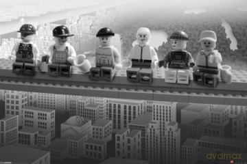 Lego - Robotnicy Na Belce [PLAKAT]