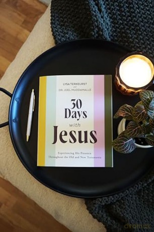 30 Days With Jesus - Terkeurst Lysa [KSIĄŻKA]