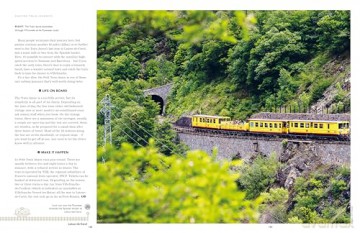 Amazing Train Journeys [KSIĄŻKA]