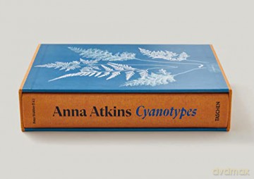 Anna Atkins: Cyanotypes - Peter Walther [KSIĄŻKA]