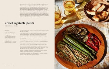 At Nonnas Table - Paola Bacchia [KSIĄŻKA]