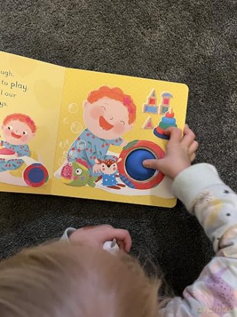 Babies Laugh All Day Long - Caspar Addyman [KSIĄŻKA]