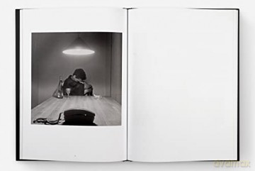 Carrie Mae Weems Kitchen Table Series - Carrie Mae Weems [KSIĄŻKA]