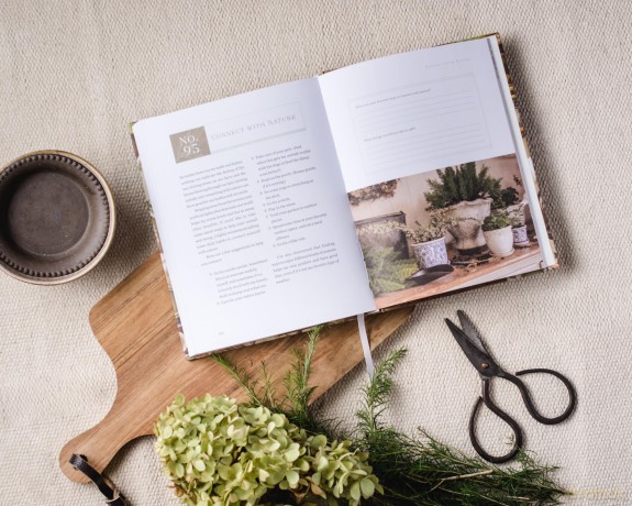 Create Your Own Cozy Hb - Galvan Liz Marie [KSIĄŻKA]
