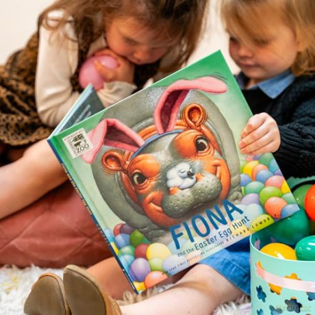 Fiona And The Easter Egg Hunt - Cowdrey Richard [KSIĄŻKA]