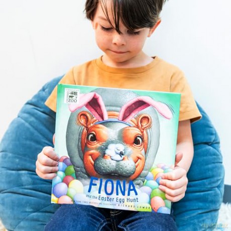 Fiona And The Easter Egg Hunt - Cowdrey Richard [KSIĄŻKA]