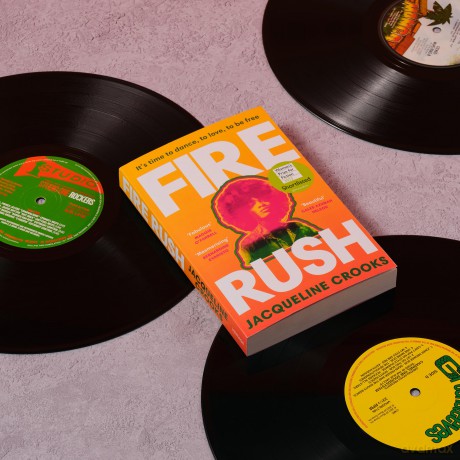Fire Rush - Jacqueline Crooks [KSIĄŻKA]