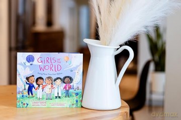 Girls Of The World Doing More Than Ever - Linsey Davis [KSIĄŻKA]