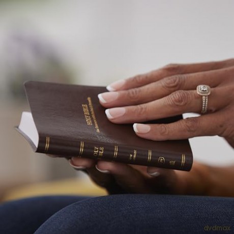 KJV, Pocket New Testament with Psalms and Proverbs, Brown Leatherflex, Red Letter, Comfort Print: KJV, New Testament With Psalms and Proverbs, Leatherflex, Brown, Red Letter, Comfort Print [KSIĄŻKA]