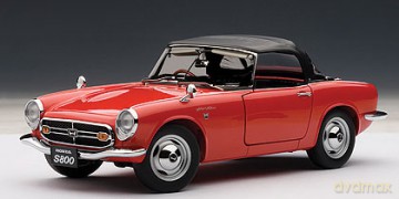 Autoart Honda S800 Roadster 1966 [ZABAWKA]