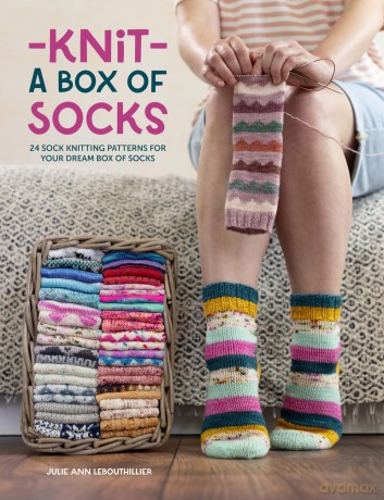 Knit A Box Of Socks - Julie Lebouthillier [KSIĄŻKA]