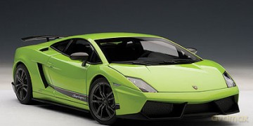 Autoart Lamborghini Gallardo Lp5704 [ZABAWKA]