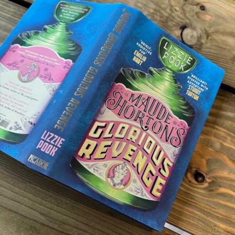 Maude Hortons Glorious Revenge - Lizzie Pook [KSIĄŻKA]