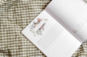 My Gardening Journal - Sarah Simon [KSIĄŻKA]