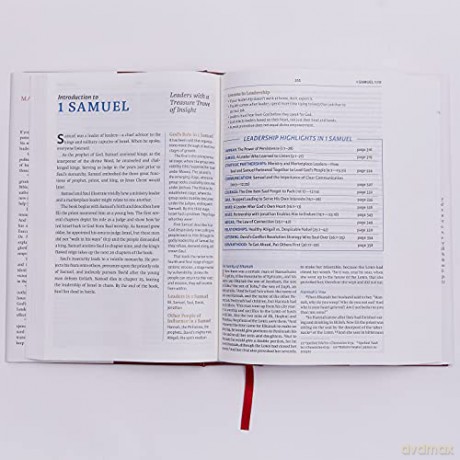 NKJV, Maxwell Leadership Bible, Third Edition, Compact, Leathersoft, Black, Comfort Print: Holy Bible, New King James Version [KSIĄŻKA]