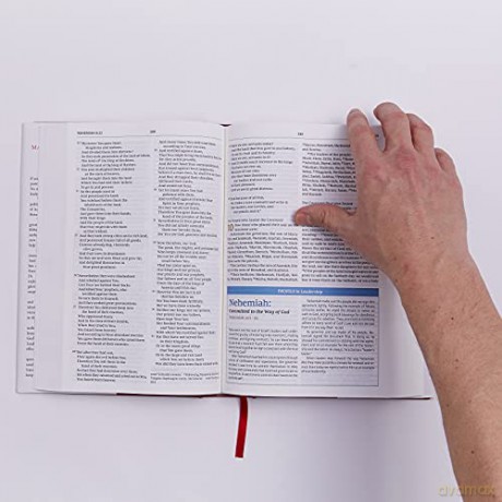 NKJV, Maxwell Leadership Bible, Third Edition, Premium Cowhide Leather, Brown, Comfort Print: Holy Bible, New King James Version [KSIĄŻKA]