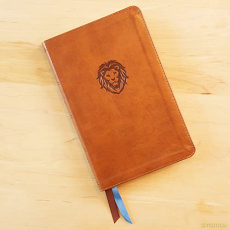 NKJV, Thinline Bible, Leathersoft, Black, Red Letter, Comfort Print: Holy Bible, New King James Version [KSIĄŻKA]