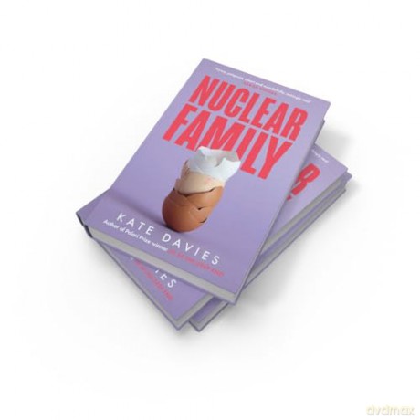 Nuclear Family - Kate Davies [KSIĄŻKA]