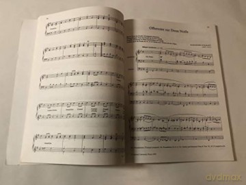 Oxford Book Of Christmas Organ Music - C. H. Trevor [KSIĄŻKA]