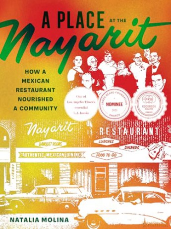 Place At The Nayarit - Natalia Molina [KSIĄŻKA]