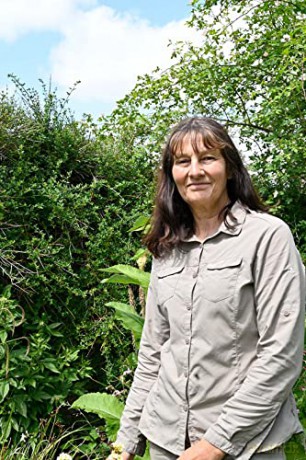 Resilient Garden & Allotment Handbook - Sally Morgan [KSIĄŻKA]