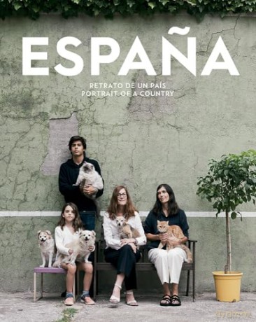 Spain Portrait Of A Country Hb - Sastre [KSIĄŻKA]