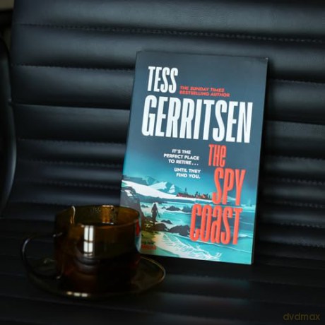 Spy Coast - Tess Gerritsen [KSIĄŻKA]