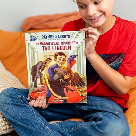 The Magnificent Mischief Of Tad Lincoln - Arroyo Raymond [KSIĄŻKA]