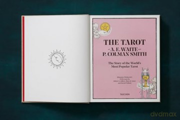 The Tarot of A. E. Waite and P. Colman Smith - R. Coleman Smith [KSIĄŻKA]
