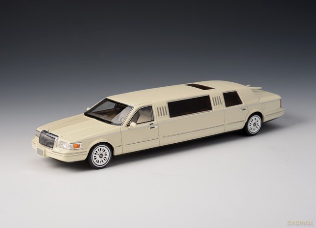 Glm Lincoln Town Car Limousine 1997 [ZABAWKA]